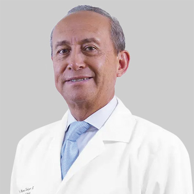 Dr. Salazar Marco